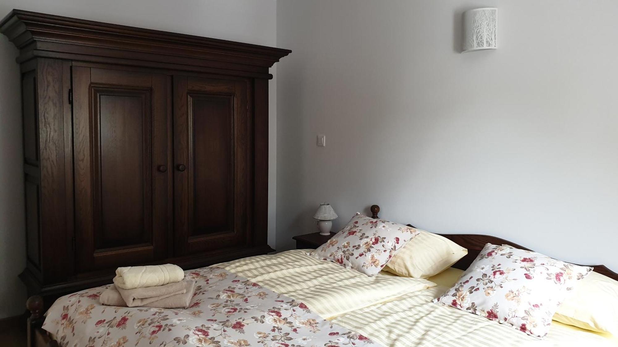 Dwor Nad Jeziorem W Bieniaszach Bed and Breakfast Milakowo Εξωτερικό φωτογραφία